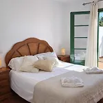 Дом отдыха Macaronesia Casa Privada Con Piscina En Lanzarote Тиас