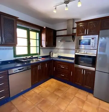 Casa de Férias Macaronesia Casa Privada Con Piscina En Lanzarote