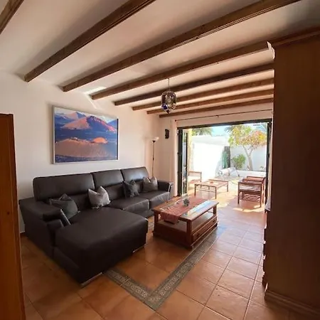 Casa de Férias Macaronesia Casa Privada Con Piscina En Lanzarote Tías
