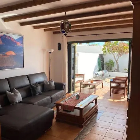 Macaronesia Casa Privada Con Piscina En Lanzarote Tías