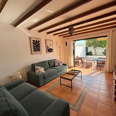 펜션 Macaronesia Casa Privada Con Piscina En Lanzarote